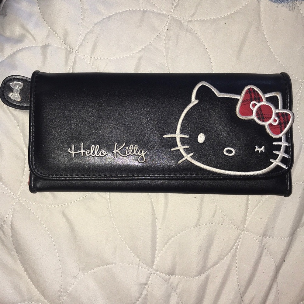 Hello kitty wallet
